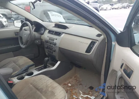 2008 Ford Focus Se/Ses from USA, damaged, VIN 1FAHP35N98W221373